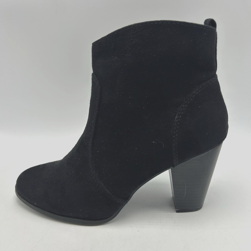 Express Boots Womens 8 Ankle Booties Black Faux Suede Leather Slip On Heels